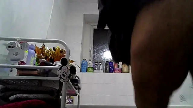 Snapshot of RubyyRosee chatting on 10.14.25 RubyyRosee online show from 10.14.25