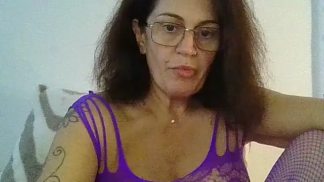 Snapshot of RubyyRosee chatting on 10.20.25 RubyyRosee online show from 10.20.25