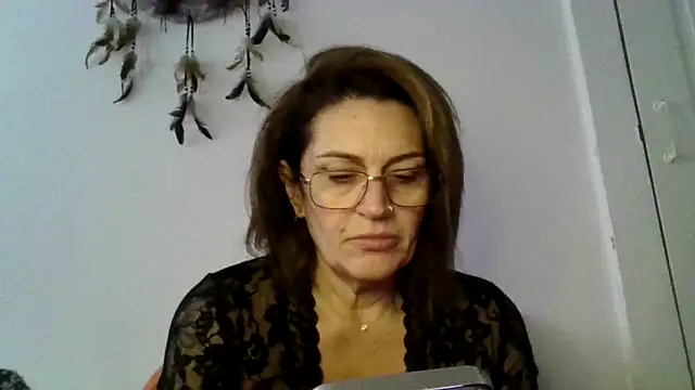 Snapshot of RubyyRosee chatting on 10.28.25 RubyyRosee online show from 10.28.25