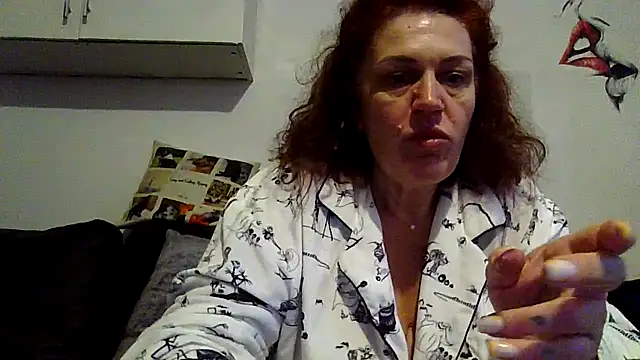 RubyyRosee online show from 04.17.26