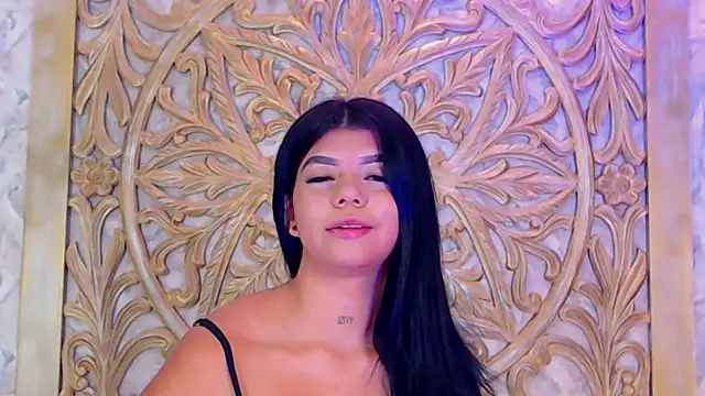 Snapshot of MelodyCarsson chatting on 10.20.25 MelodyCarsson online show from 10.20.25