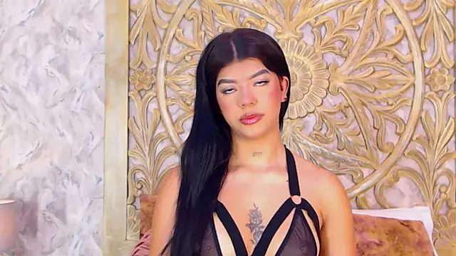 Snapshot of MelodyCarsson chatting on 10.25.25 MelodyCarsson online show from 10.25.25