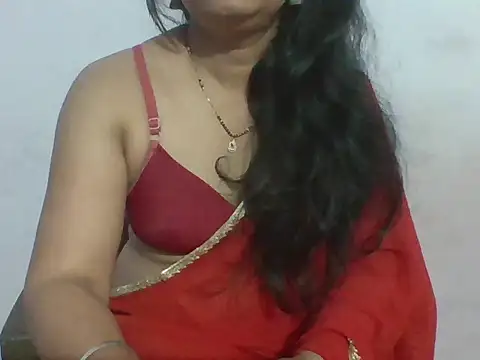 Snapshot of Marathi_q4een01 chatting on 06.15.26 Marathi q4een01 online show from 06.15.26