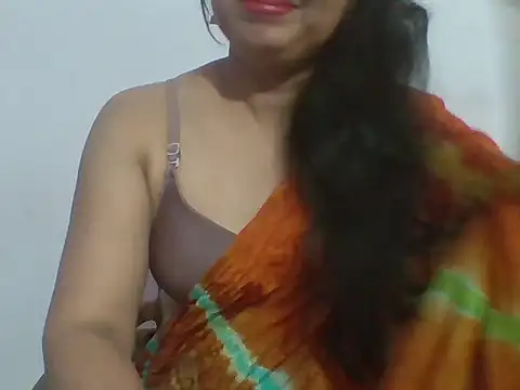 Snapshot of Marathi_q4een01 chatting on 06.18.26 Marathi q4een01 online show from 06.18.26