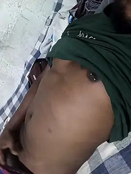 Snapshot of tamilgaybottoms chatting on 11.15.25 tamilgaybottoms online show from 11.15.25