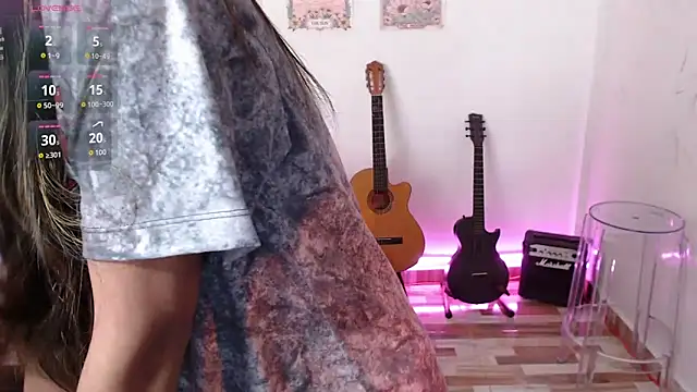 Susanahendrix online show from 11.03.25