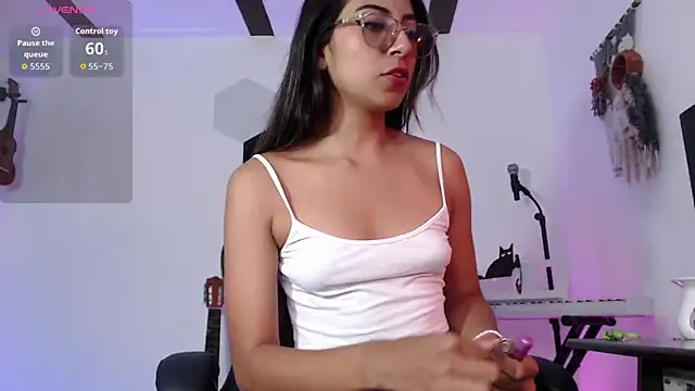 Susanahendrix online show from 04.27.26