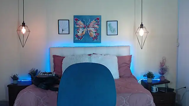 Megan 05  online show from 07.24.26