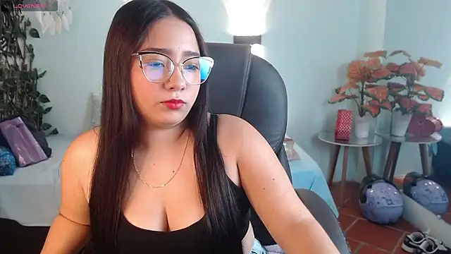 tinisweet online show from 05.06.26