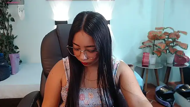 tinisweet online show from 05.08.26