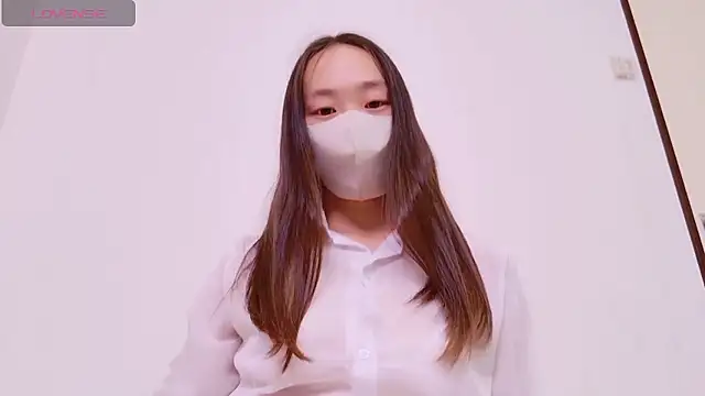 mitsuri chan love online show from 09.12.25