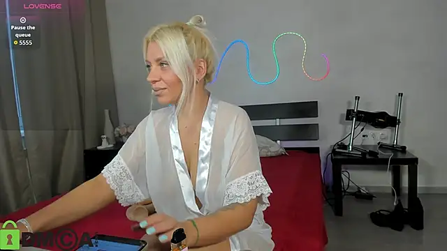 Stasy Traiin online show from 09.23.25