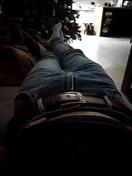 Snapshot of Pio185 chatting on 01.11.26 Pio185 online show from 01.11.26