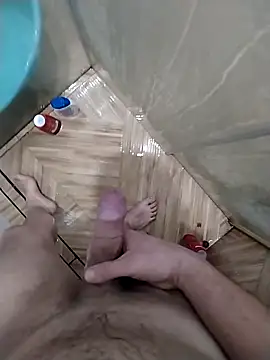 Snapshot of Pio185 chatting on 02.08.26 Pio185 online show from 02.08.26