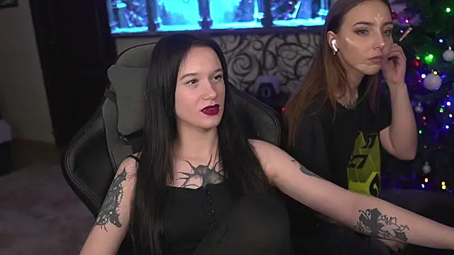 Snapshot of lis_silver chatting on 01.09.26 lis silver online show from 01.09.26