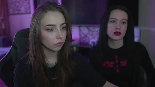 Snapshot of lis_silver chatting on 02.22.26 lis silver online show from 02.22.26