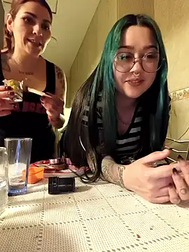 Snapshot of xjuanaxmaldadxxx chatting on 09.19.25 xjuanaxmaldadxxx online show from 09.19.25