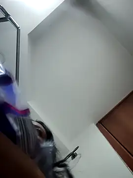 Megara 25 online show from 11.08.25