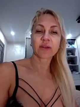 KissMiSveet online show from 02.07.26