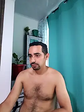 Snapshot of stivenlujan69 chatting on 01.16.26 stivenlujan69 online show from 01.16.26