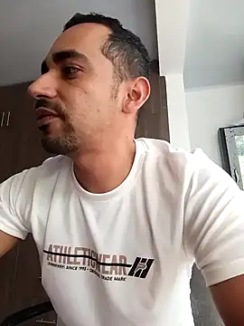 Snapshot of stivenlujan69 chatting on 02.08.26 stivenlujan69 online show from 02.08.26