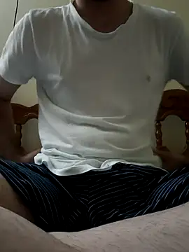 fembboy18 online show from 09.27.25