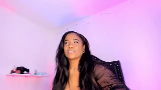 Snapshot of Elsie_morris12 chatting on 09.27.25 Elsie morris12 online show from 09.27.25