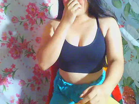 Katie Winslet online show from 02.03.26