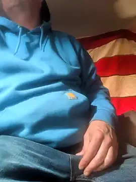 Snapshot of 2playforeplay chatting on 04.28.26 2playforeplay online show from 04.28.26