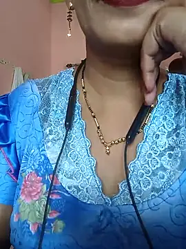 Snapshot of Sonalihot_ chatting on 09.11.25 Sonalihot online show from 09.11.25