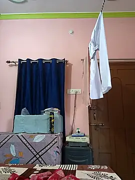 Snapshot of Sonalihot_ chatting on 09.18.25 Sonalihot online show from 09.18.25