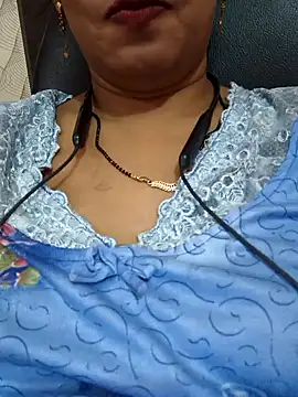 Snapshot of Sonalihot_ chatting on 09.30.25 Sonalihot online show from 09.30.25