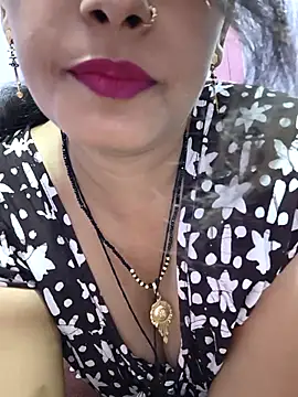 Sonalihot  online show from 04.26.26