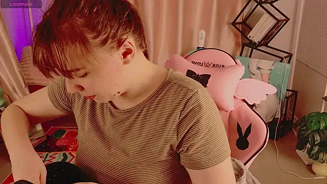 Moon  Bunny online show from 06.07.26