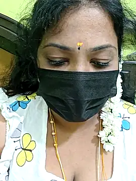 Snapshot of Tamil_Mithra chatting on 07.24.26 Tamil Mithra online show from 07.24.26