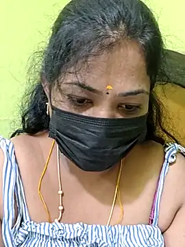 Snapshot of Tamil_Mithra chatting on 07.29.26 Tamil Mithra online show from 07.29.26