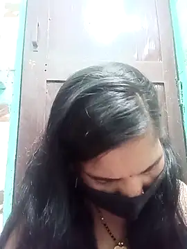 Snapshot of Payal-001 chatting on 11.15.25 Payal-001 online show from 11.15.25