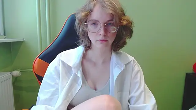 juicyPenny online show from 05.12.26