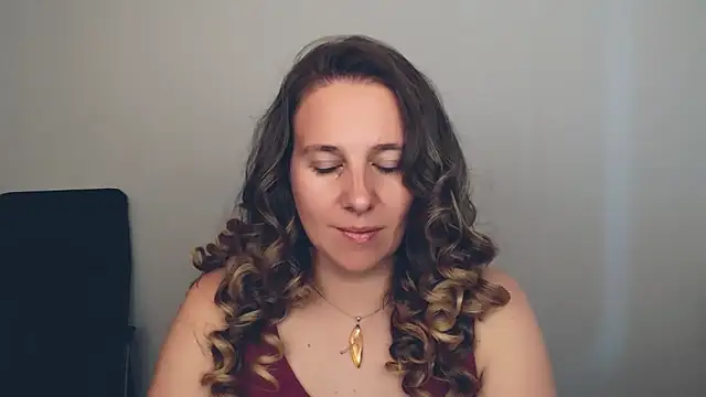 Snapshot of Darklure_ chatting on 09.23.25 Darklure  online show from 09.23.25