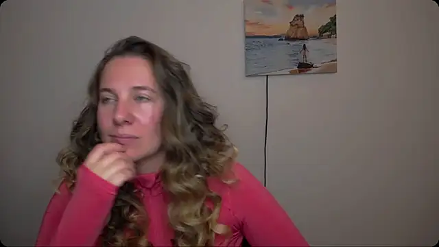 Snapshot of Darklure_ chatting on 10.13.25 Darklure  online show from 10.13.25