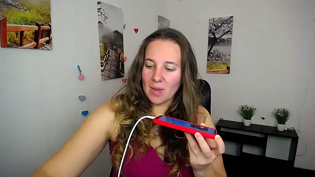 Snapshot of Darklure_ chatting on 10.15.25 Darklure  online show from 10.15.25