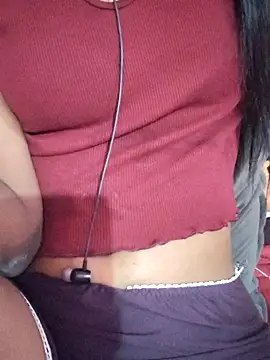 Snapshot of dream_Naughty_girl chatting on 10.02.25 dream Naughty girl online show from 10.02.25