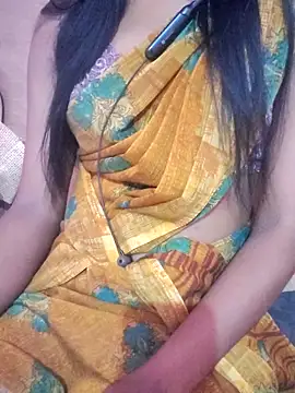 Snapshot of dream_Naughty_girl chatting on 10.15.25 dream Naughty girl online show from 10.15.25