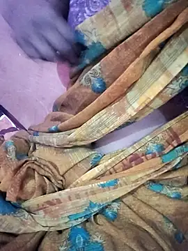 Snapshot of dream_Naughty_girl chatting on 10.30.25 dream Naughty girl online show from 10.30.25