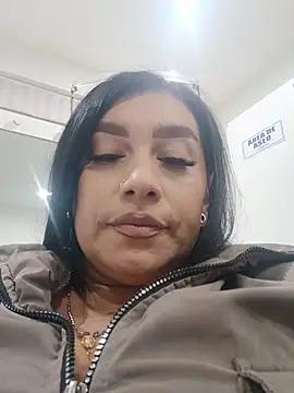 Naomi Braunx online show from 07.04.26