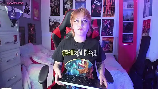 mistresscrowley666 online show from 10.30.25