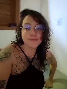 Snapshot of Blue_Liz chatting on 02.01.26 Blue Liz online show from 02.01.26