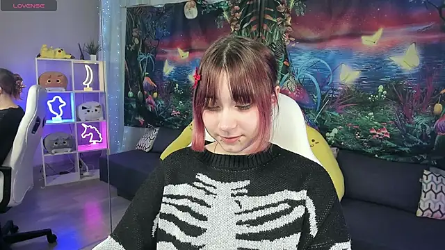 Snapshot of ClaraParks chatting on 01.10.26 ClaraParks online show from 01.10.26