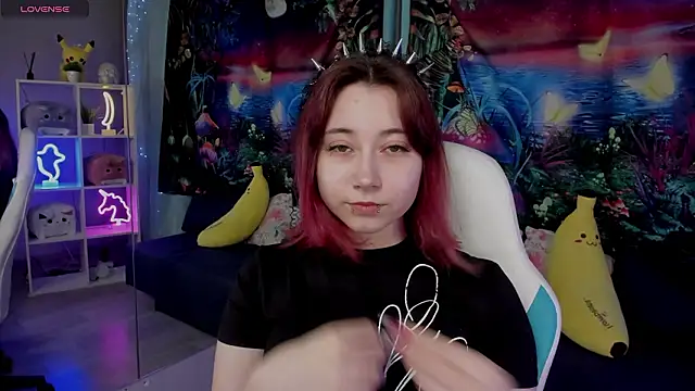 Snapshot of ClaraParks chatting on 03.11.26 ClaraParks online show from 03.11.26