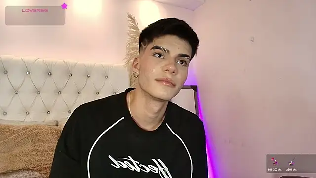 Dulcey  online show from 11.05.25